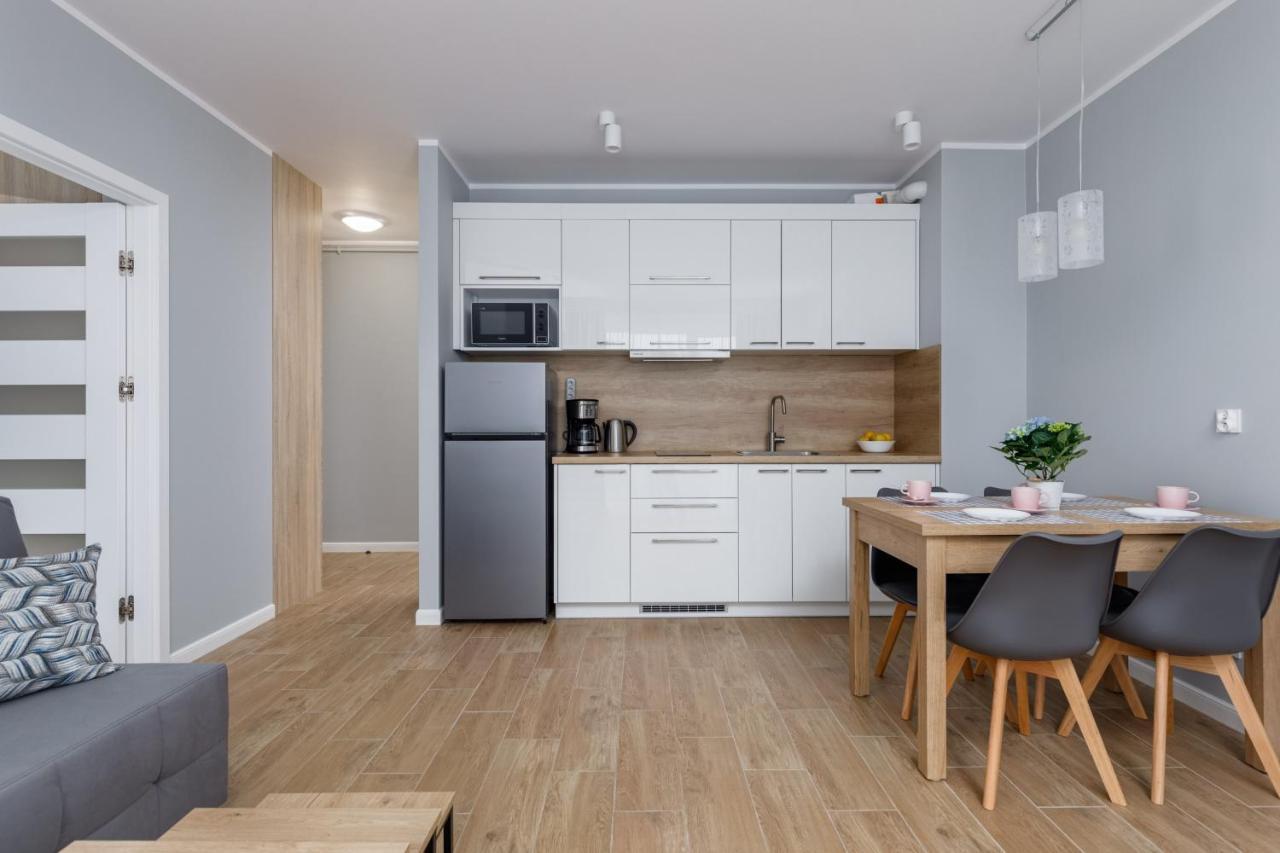 Apartment Rybacka With Parking&Balcony By Noclegi Renters Miedzywodzie Exterior photo