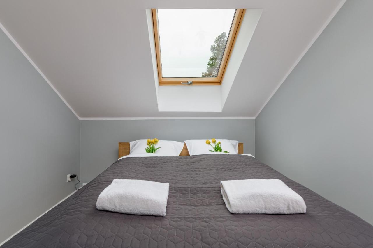 Apartment Rybacka With Parking&Balcony By Noclegi Renters Miedzywodzie Exterior photo