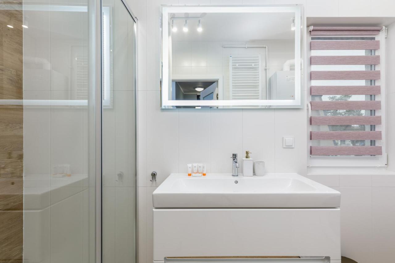 Apartment Rybacka With Parking&Balcony By Noclegi Renters Miedzywodzie Exterior photo